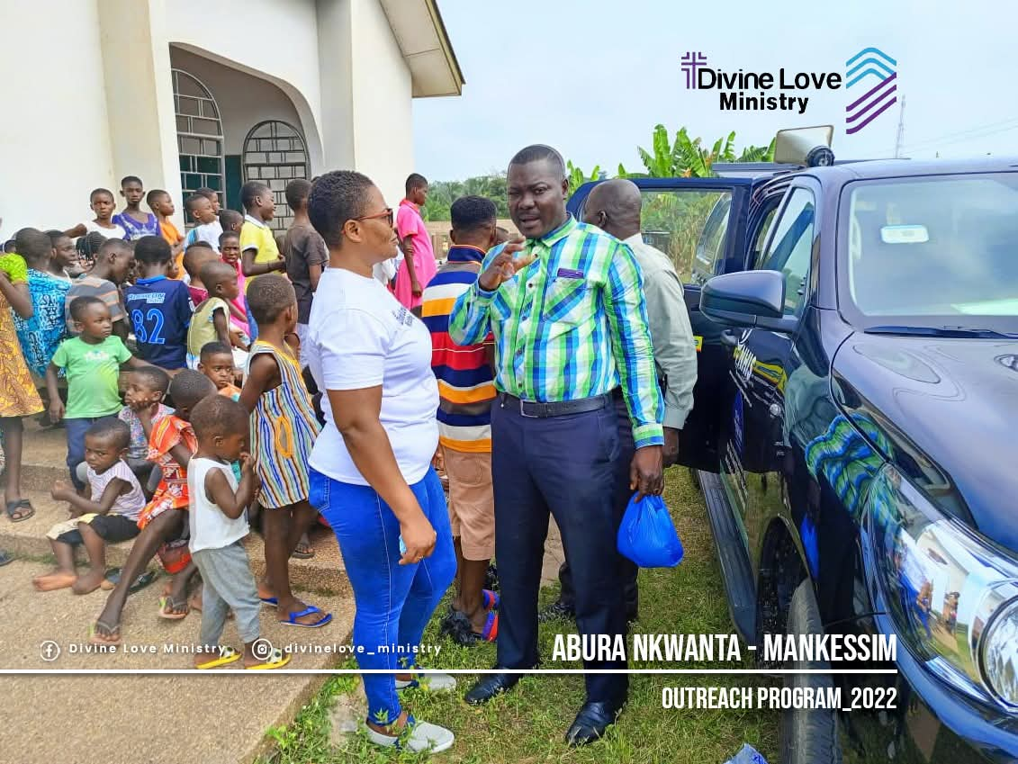Divine Love Ministry donation to an orphanage